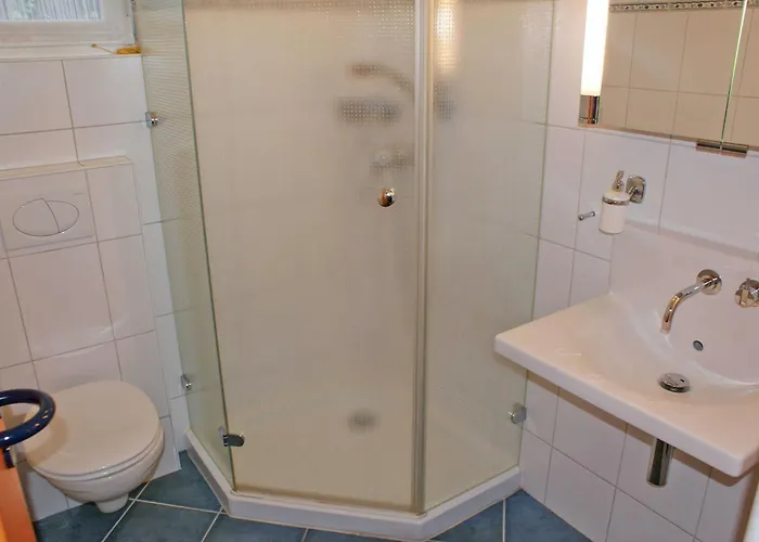 Blockhaus _ Grosse Terrasse Mit St *