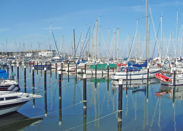 Blockhaus _ Grosse Terrasse Mit St Vakantiehuis